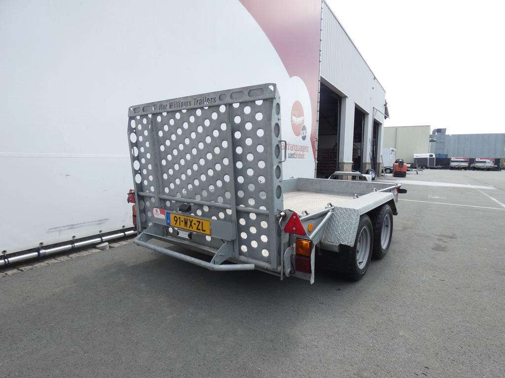 Ifor-Williams Machinetransporter tandemas 304x162cm 3500kg